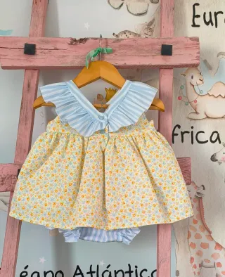 Jesusito bebé niña estampado floral