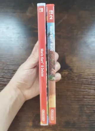 Pacchetto Mario Kart 8 Deluxe + Mario Kart World Switch