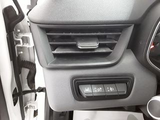 Renault Clio 1.0 TCE 100 CV BUSINESS GLP