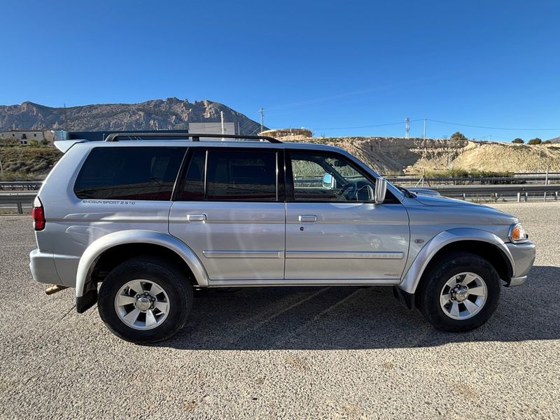 Mitsubishi Pajero Sport English Car - foto 1
