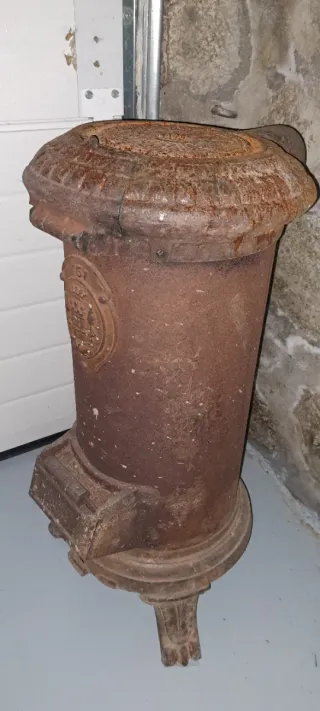 Estufa de leña de hierro fundido