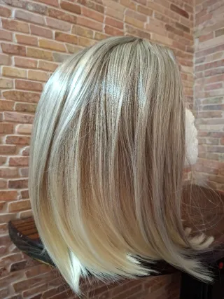 Peluca rubia degradado