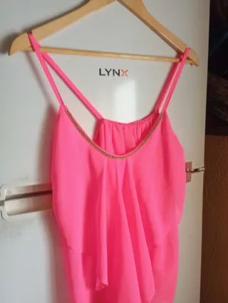 Blusa rosa tirantes adornada