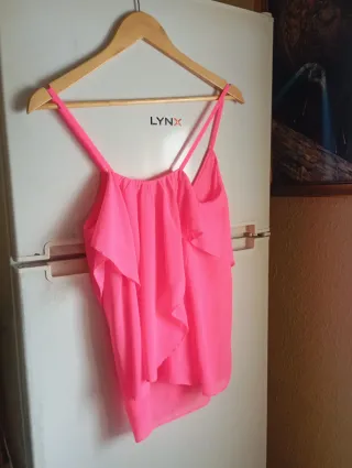 Blusa rosa tirantes adornada