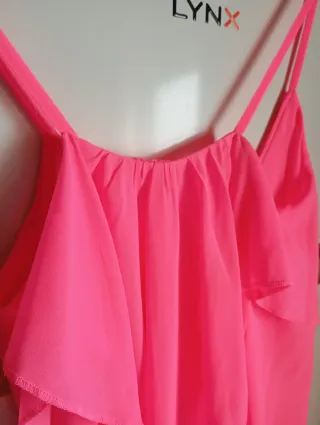 Blusa rosa tirantes adornada