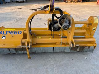 Machacadora de hierba ALPEGO