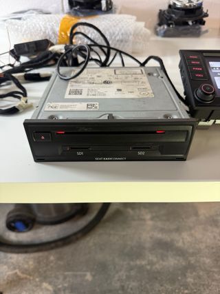 Pantalla y Módulo Seat Leon MK3