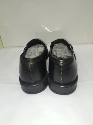 Mocassini doppia fibbia n.42 in pelle nero.