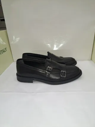 Mocassini doppia fibbia n.42 in pelle nero.