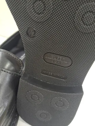 Mocassini doppia fibbia n.42 in pelle nero.