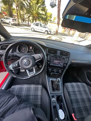 VOLKSWAGEN GOLF 7 GTD