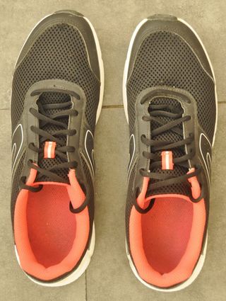 Zapatillas Kalenji Negras y Rosas Talla 42