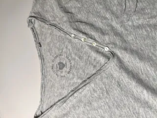 Camiseta gris manga corta talla M