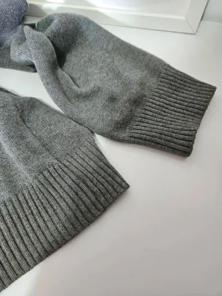 Jersey Dustin Gris Talla L