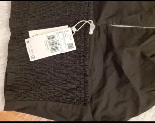 Top Mango negro halter Nuevo a estrenar talla L.