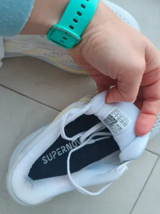 Zapatillas Adidas Running Supernova Blancas/Amaril