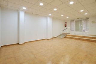 Local comercial en alquiler en Vera Ciudad en Vera