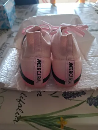 Zapatillas deportivas rosas y negras talla 36