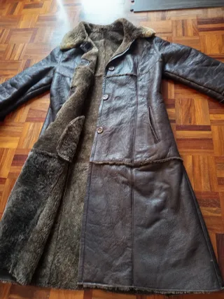 Abrigo borrego piel vuelta vintage