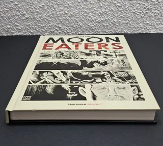 Moon Eaters, De Victor Santos. Editorial Ecc Es...