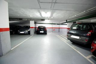 Garaje en venta en La Salut - Lloreda en Badalona