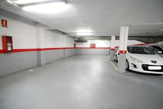 Garaje en venta en La Salut - Lloreda en Badalona