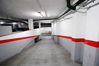 Garaje en venta en La Salut - Lloreda en Badalona