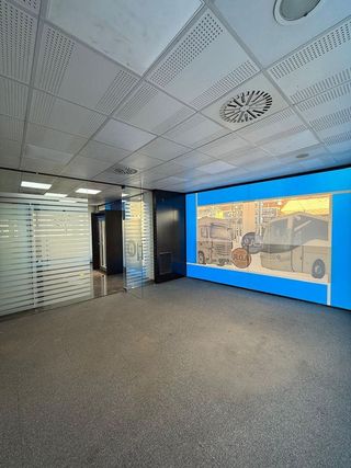 Local comercial en alquiler en El Vedat - Santa Apolonia en Torrent