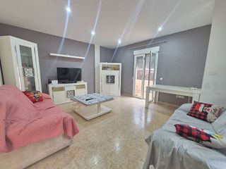 Casa adosada en venta en Vera Ciudad en Vera