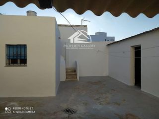 Casa en venta en Núcleo Urbano en Chiclana de la Frontera