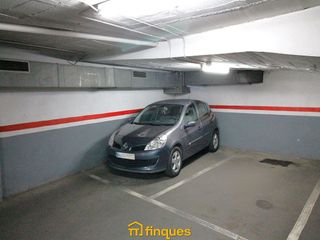 Garaje en venta en Centre - Col.legis Nous - Riera Seca en Mollet del Vallès