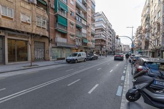 Local comercial en venta en Camino de Ronda - Rosaleda en Granada