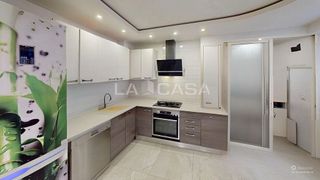 Piso en venta en La Creu del Grau en Valencia