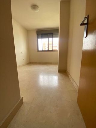 Piso en alquiler en Girón - Las Delicias - Tabacalera en Málaga