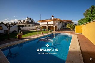 Chalet en venta en Aljaraque