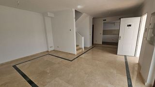 Casa adosada en venta en Casares