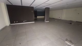 Local comercial en venta en Parque Lisboa - La Paz en Alcorcón
