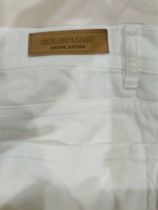 Pantalones blancos T-38