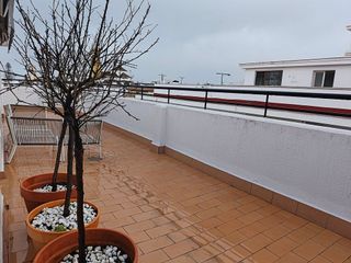 Ático en alquiler en Centro Urbano en Estepona