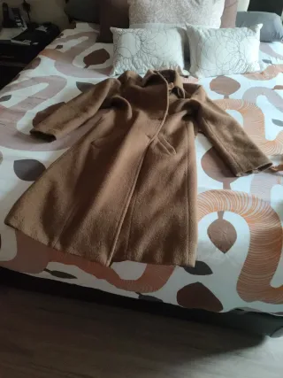 Abrigo tres cuartos marrón