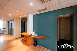 Oficina en venta en La Dreta de l'Eixample en Barcelona