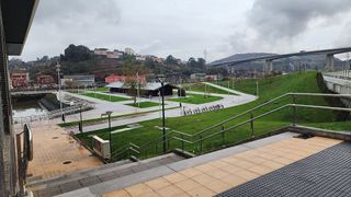 Local comercial en alquiler en Centro - Desierto - Arrontegi en Barakaldo