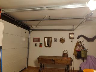 Puerta de garaje automática 2,50m