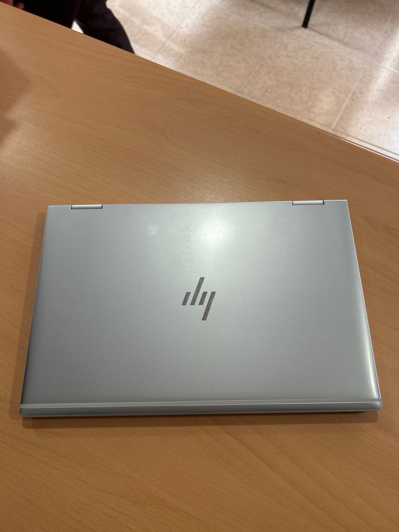 Portátil HP Elitebook 14'' Plata Táctil afbeelding 4