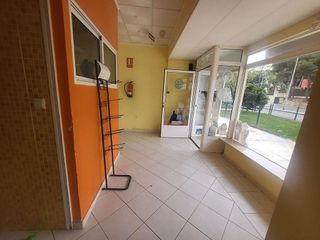 Local comercial en alquiler en Playa de San Juan en Alicante
