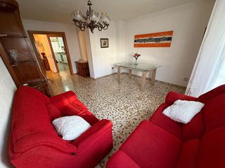 Piso en alquiler en Los Ángeles en Alicante