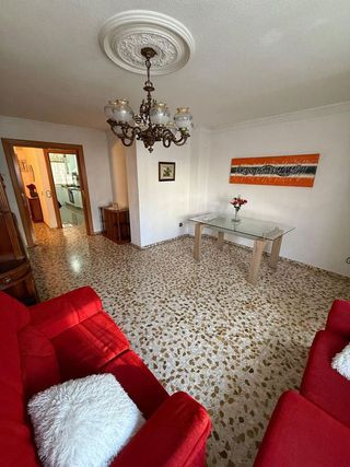 Piso en alquiler en Los Ángeles en Alicante