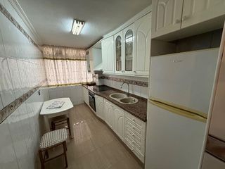 Piso en alquiler en Los Ángeles en Alicante