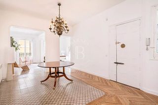 Piso en alquiler en Cortes - Huertas en Madrid