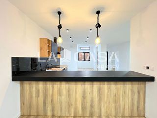 Local comercial en venta en Sant Andreu de Palomar en Barcelona